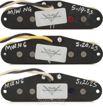 [PREORDER] Fender Custom Shop Dual Mag II Stratocaster Pickup Set, Aged White