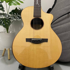 Covenant Guitar Junior J 36 inch Solid Top Acoustic Guitar including Soft Case and Accessories