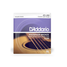 D’Addario EJ26 Phosphor Bronze Acoustic Guitar Strings, Custom Light, 11-52 Gauge