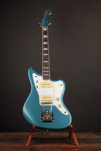 [PREORDER] Fender Custom Shop 1967 Jazzmaster DLX Closet Classic, RW FB, Aged Lake Placid Blue