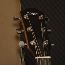 [PREORDER] Taylor 114ce Grand Auditorium Acoustic Guitar w/Bag, Sunburst Top ( 114-CE / 114CE-SB-WAL )
