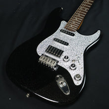 SQOE SEST700, Glitter Super Stratocaster HSS Electric Guitar with Alter Switch - Black ( SEST / SEST-700 / ST 700 )