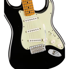 [PREORDER] Fender Limited Edition Vintera II Roadworn 60s Stratocaster Electric Guitar, Maple FB, Black