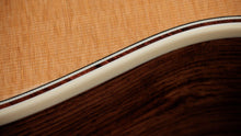 [PREORDER] Taylor Gold Label 814e Acoustic-Electric Guitar w/Case, Natural