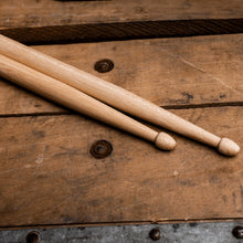 Vic Firth 7A American Classic Series 7A Drumsticks, Natural