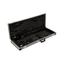 Fender Classic Series Strat/Tele Case, Wavy Checkerboard