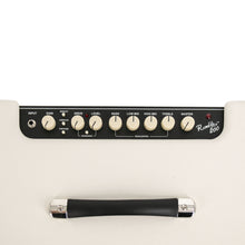[PREORDER] Fender Rumble 200 V3 Bass Combo Amplifier, Ivory, 230V UK