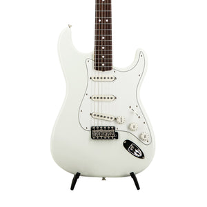 [PREORDER] Fender FSR Collection Traditional Late 60s Stratocaster Guitar, Maple FB, Olympic White