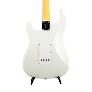 [PREORDER] Fender FSR Collection Traditional Late 60s Stratocaster Guitar, Maple FB, Olympic White