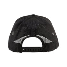 Fender Silver Logo Snapback Hat, Black