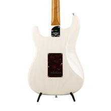 [PREORDER] Fender Custom Shop American Custom Stratocaster Guitar, RW FB, Aged White Blonde