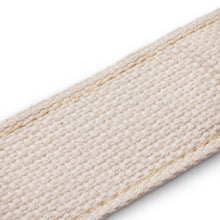 [PREORDER] Taylor 2Inch Academy Jacquard Leather Guitar Strap w/Amber Buckle, White/Brown