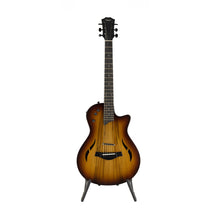 [PREORDER] Taylor T5z Classic Electric Guitar w/Case, Sassafras Top