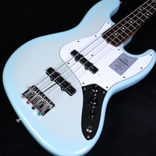 [PREORDER] Fender Japan Traditional 2025 Collection 60s Jazz Bass Guitar, RW FB, Stardust Blue