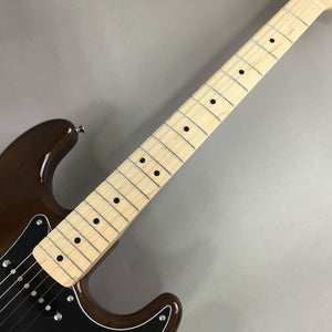 [PREORDER] Fender FSR Collection Traditional 70s Stratocaster Electric Guitar, Maple FB, Walnut