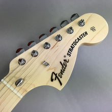 [PREORDER] Fender FSR Collection Traditional 70s Stratocaster Electric Guitar, Maple FB, Walnut