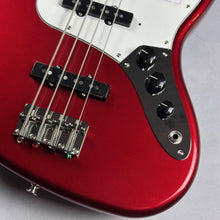 [PREORDER] Fender Japan Traditional 70s Jazz Bass Guitar, RW FB, Candy Apple Red