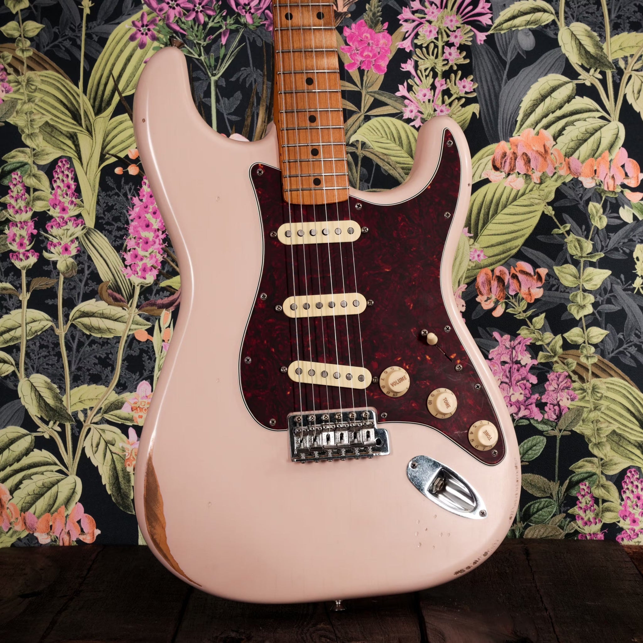 Fender fsr sales road worn stratocaster