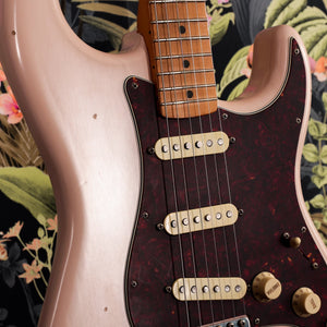 [PREORDER] Fender Vintera Road Worn 1960 Stratocaster Electric Guitar, Shell Pink
