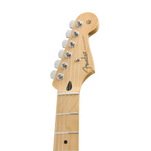 [PREORDER 2 WEEKS] Fender Player Stratocaster Electric Guitar, Maple FB, Black