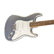 Fender Player Stratocaster Electric Guitar, Pau Ferro FB, Silver