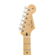 [PREORDER] Fender Player HSS Stratocaster Electric Guitar, Maple FB, Silver