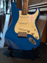 Fender Japan Hybrid II Stratocaster Electric Guitar, RW FB, Forest Blue