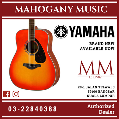 Yamaha FG820 Dreadnought Acoustic Guitar w/FREE Gator GB-4G Acoustic Guitar Bag - Autumn Burst