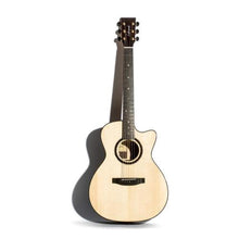 Lakewood M32CP Grand Concert Cutaway Natural Finish Acoustic Guitar