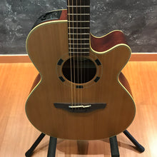 Takamine EN40C Acoustic Guitar