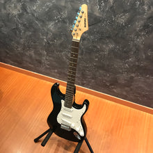 Suzuki SST-5 Black Electric Guitar