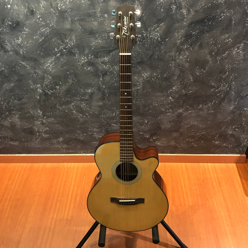 Takamine ED10CN Acoustic Guitar