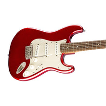 [PREORDER 2 WEEKS] Squier Classic Vibe 60s Stratocaster Electric Guitar, Laurel FB, Candy Apple Red