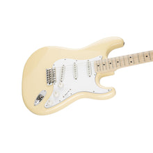 [PREORDER 2 WEEKS] Fender Japan Yngwie Malmsteen Stratocaster Electric Guitar w/Gigbag, Yellow White