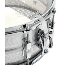 [PREORDER] Ludwig LM405K 6.5x14inch Acrolite Snare Drum, Aluminium, Hammered Shell